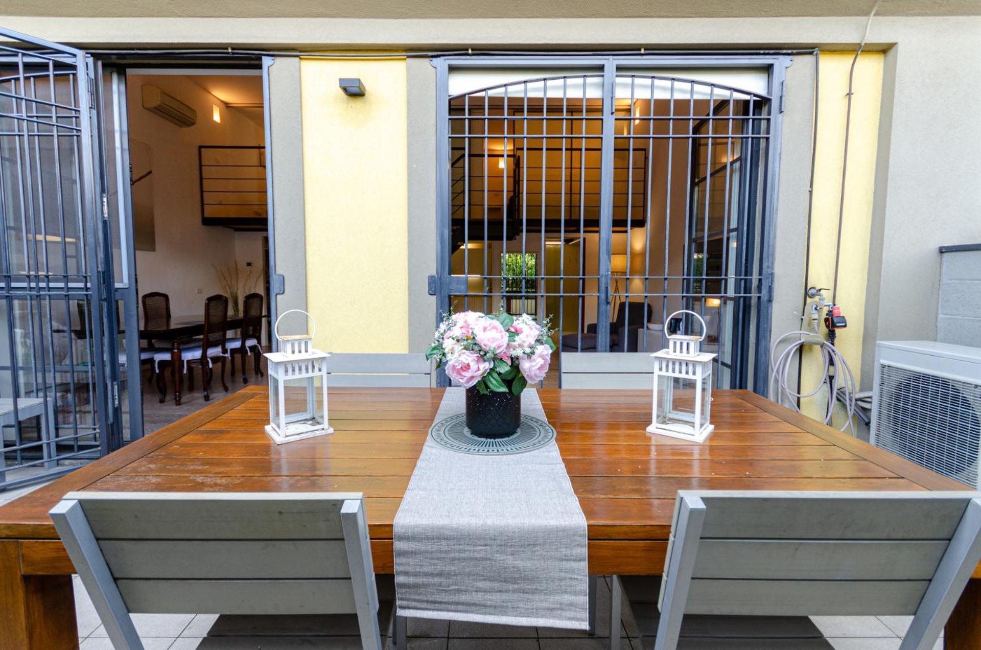 Vivimihome Loft Su Due Livelli Con Terrazzo Milano Exteriör bild